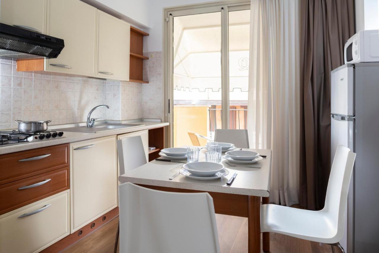 Residence Queen Rimini Ngoại thất bức ảnh